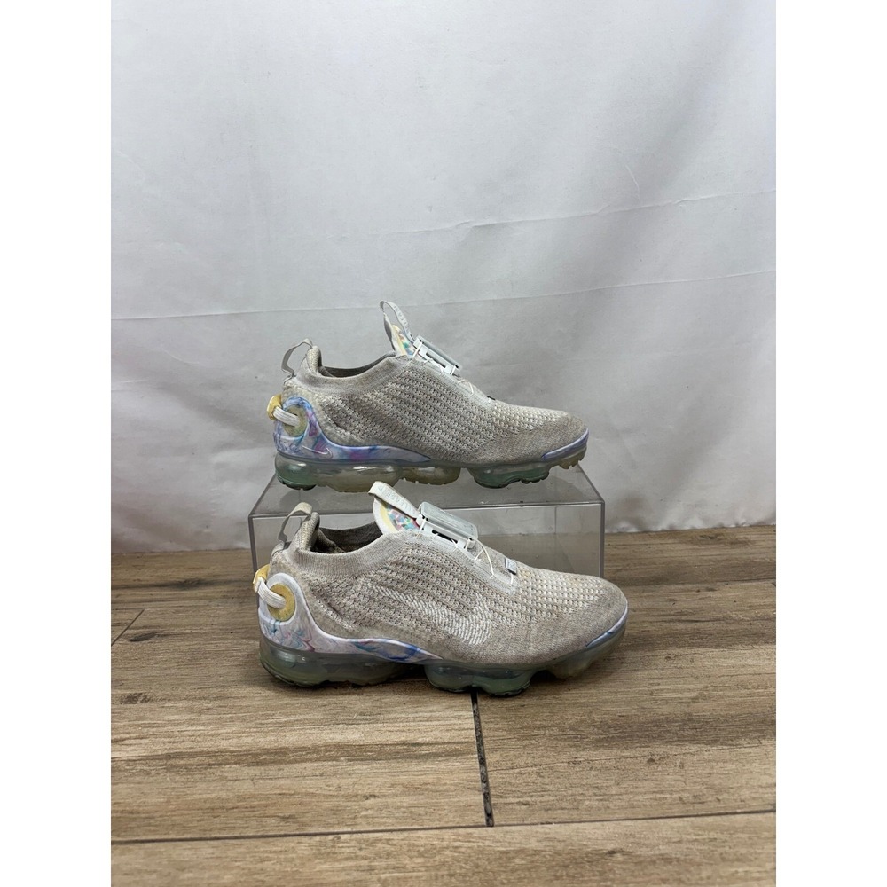Nike VaporMax 2023 Flyknit Lace Up Running Shoes Beige‎ Comfort Women's Size 9